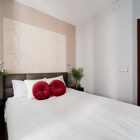 Krawiecka 3 - Merilyn Monroe Style - 5 People Wrocław