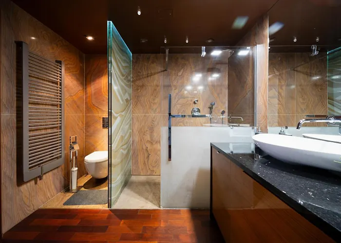 Krawiecka 3 - Merilyn Monroe Style - 5 People Wrocław