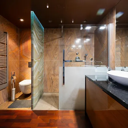 Krawiecka 3 - Merilyn Monroe Style - 5 People ヴロツワフ